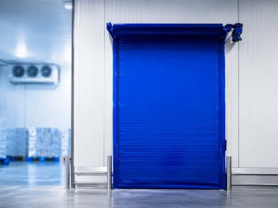 Porta rápida para câmara fria: como acertar na escolha