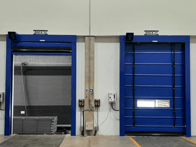 Como portas de empacotamento reduzem custos na indústria