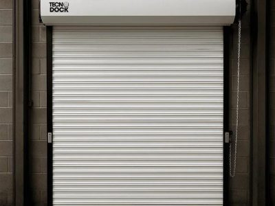 Tecnodock: empresa fabricante de portas automáticas Tecnodock: empresa fabricante de portas automáticas